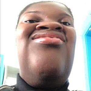 Meet your Posher, Shawntell